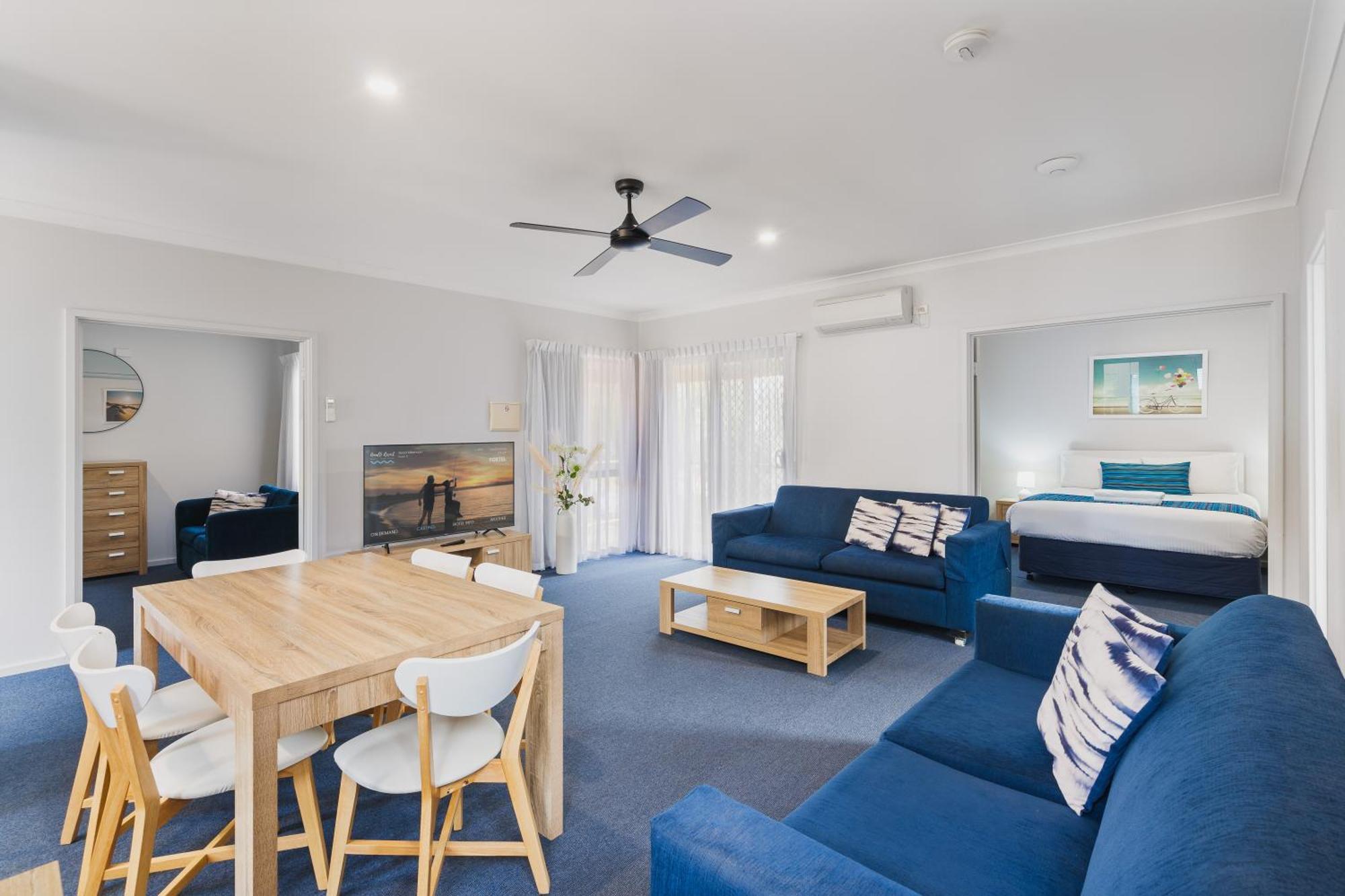 Amalfi Resort Busselton Exterior photo