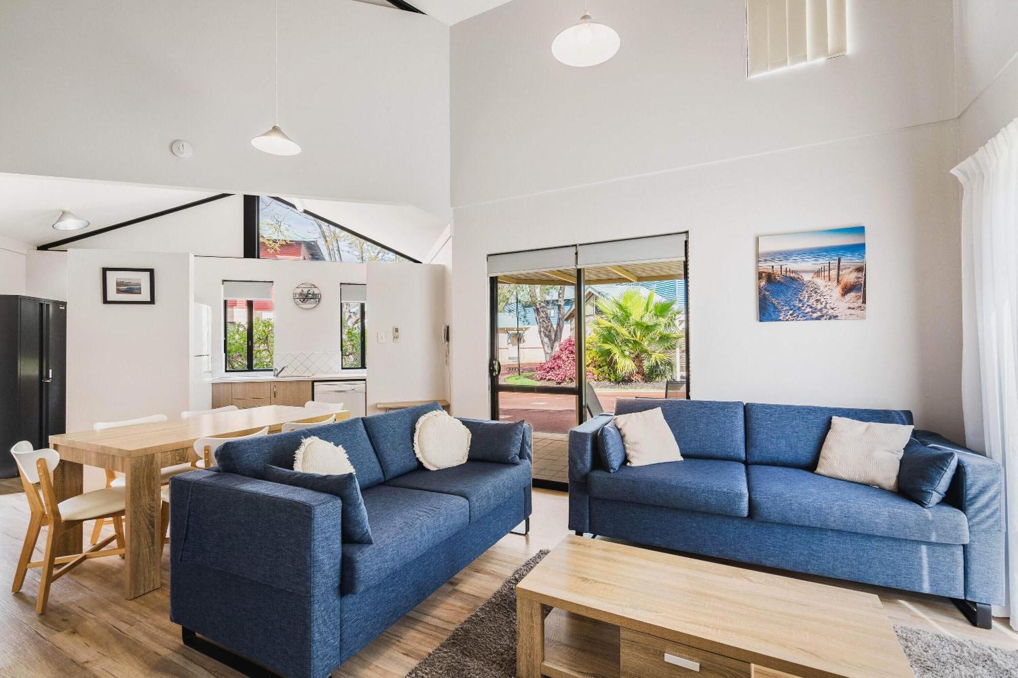 Amalfi Resort Busselton Exterior photo