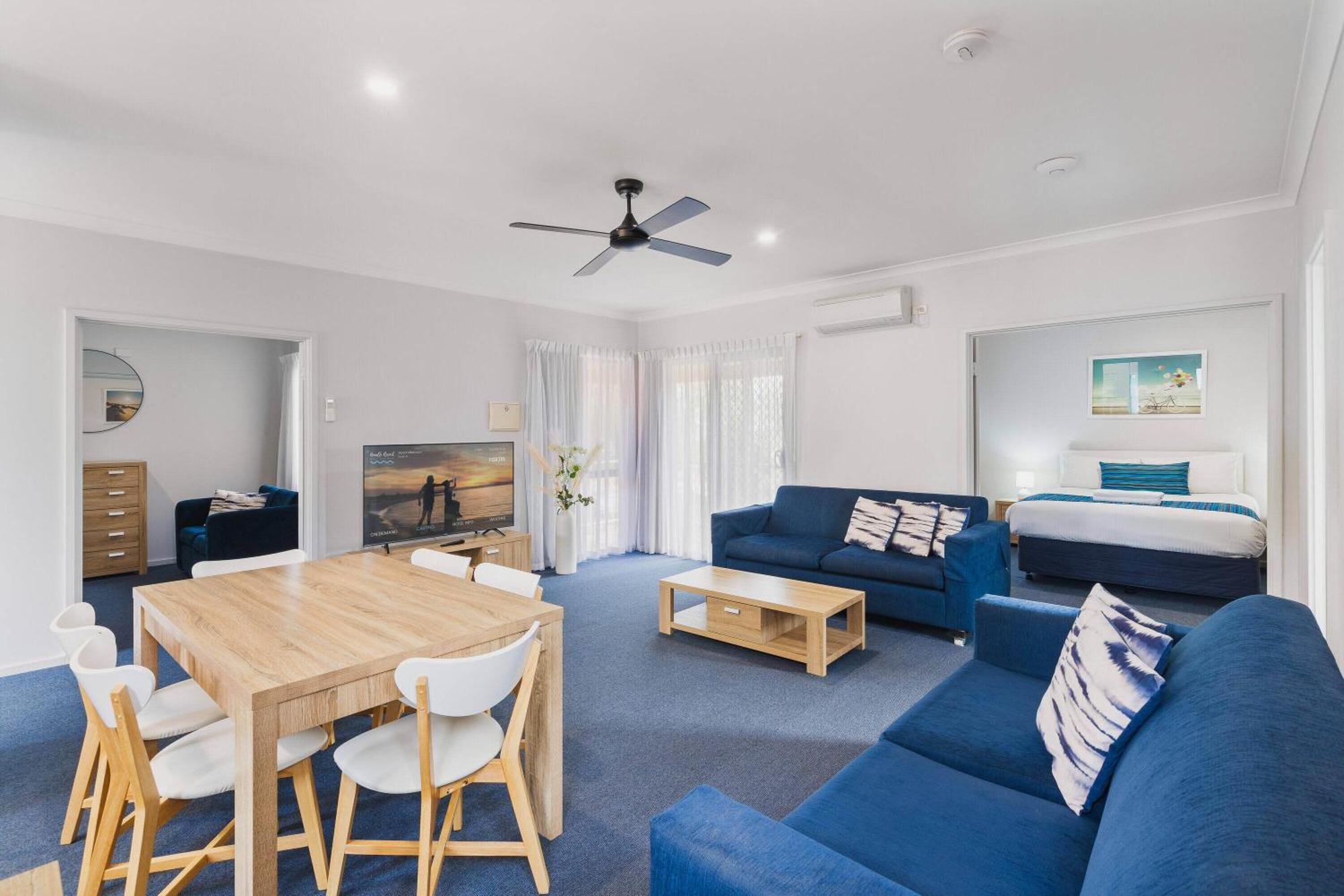 Amalfi Resort Busselton Exterior photo