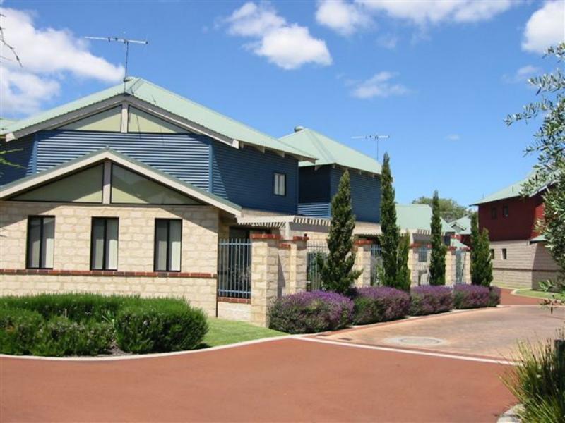 Amalfi Resort Busselton Exterior photo