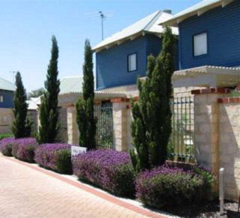 Amalfi Resort Busselton Exterior photo